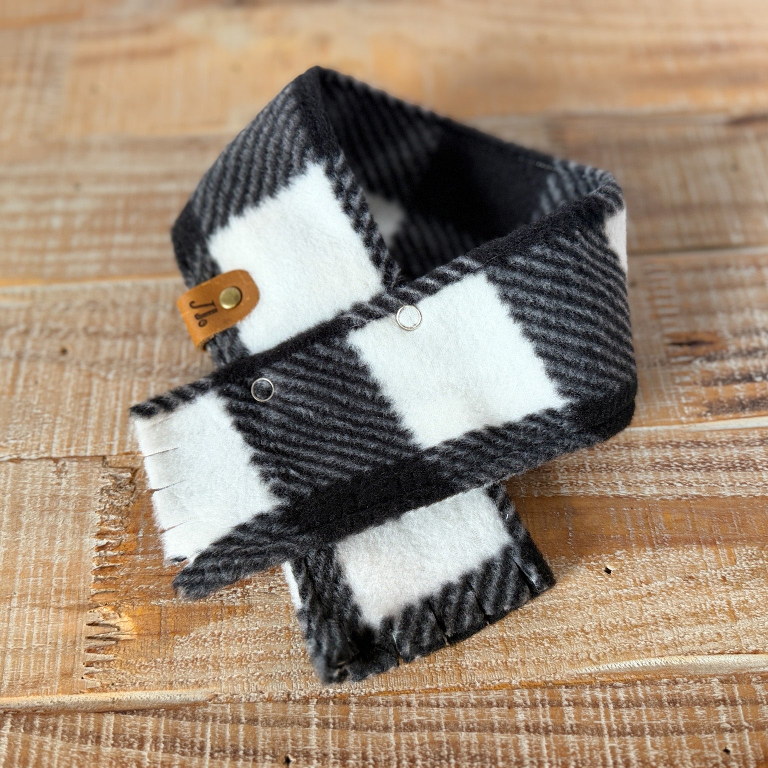 Black/White Buffalo Plaid Pet Scarf, dog fleece scarf with Snaps