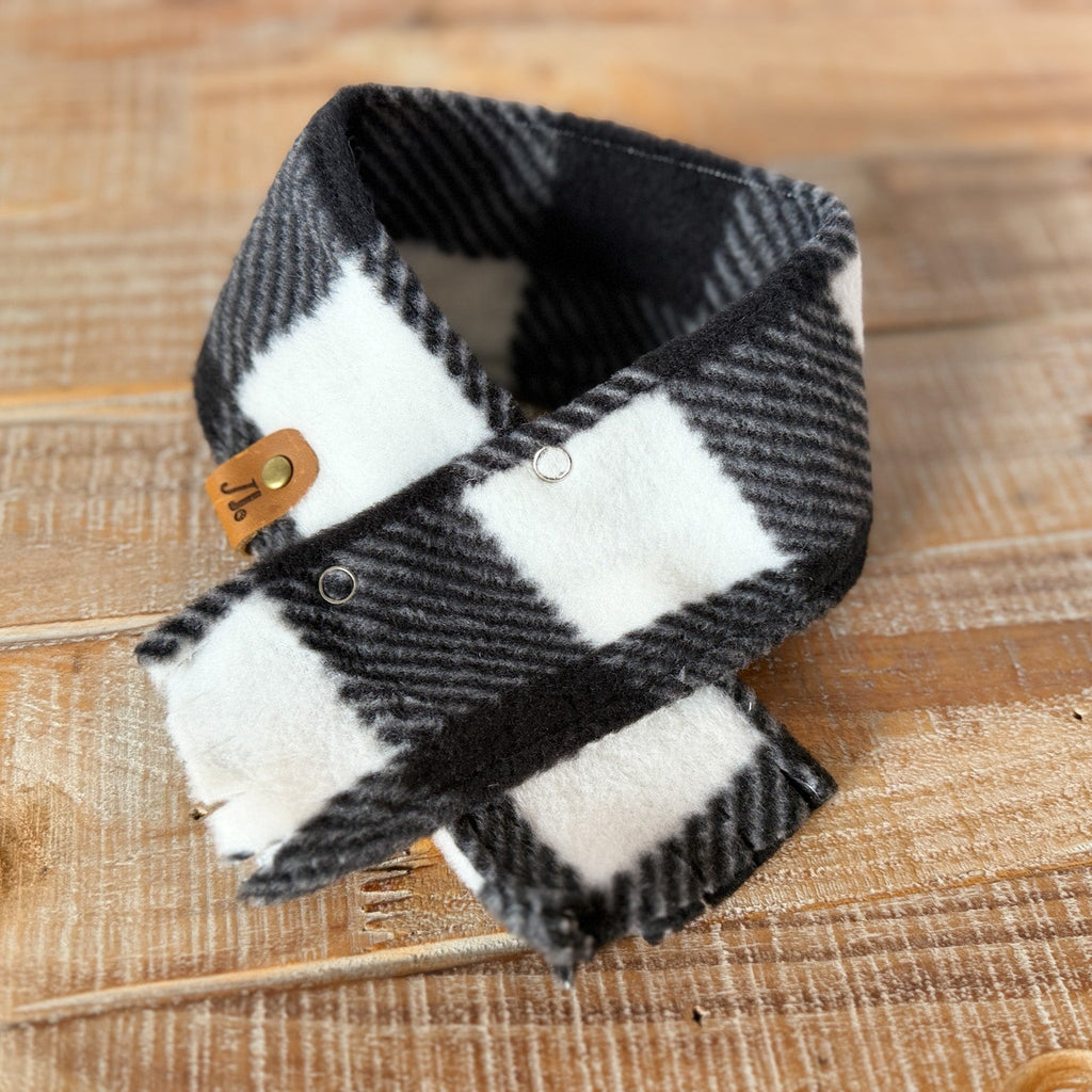 Black/White Buffalo Plaid Pet Scarf, dog fleece scarf with Snaps